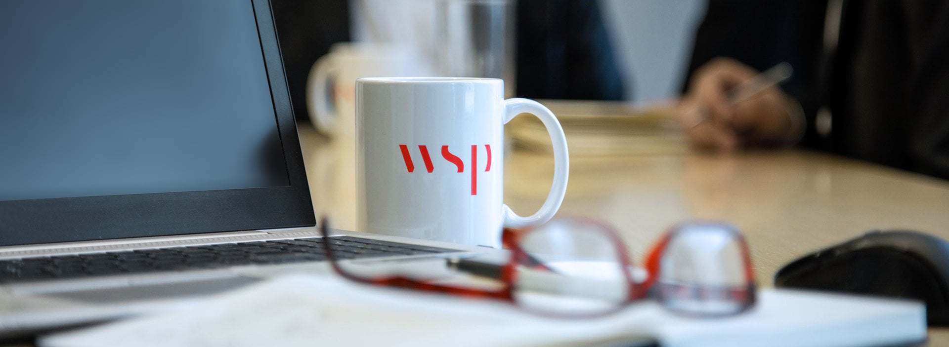 img-branded-people-wsp-workstation
