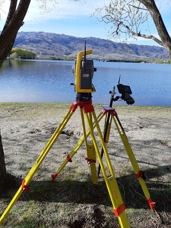Trimble S6