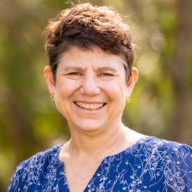 Dr Liz Young