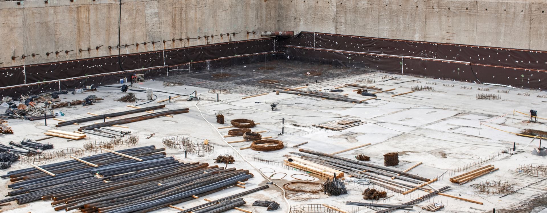 bnr-managing-geotechnical-risk-deep-excavations