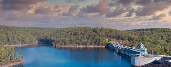 thn-003_warragamba-dam-wall