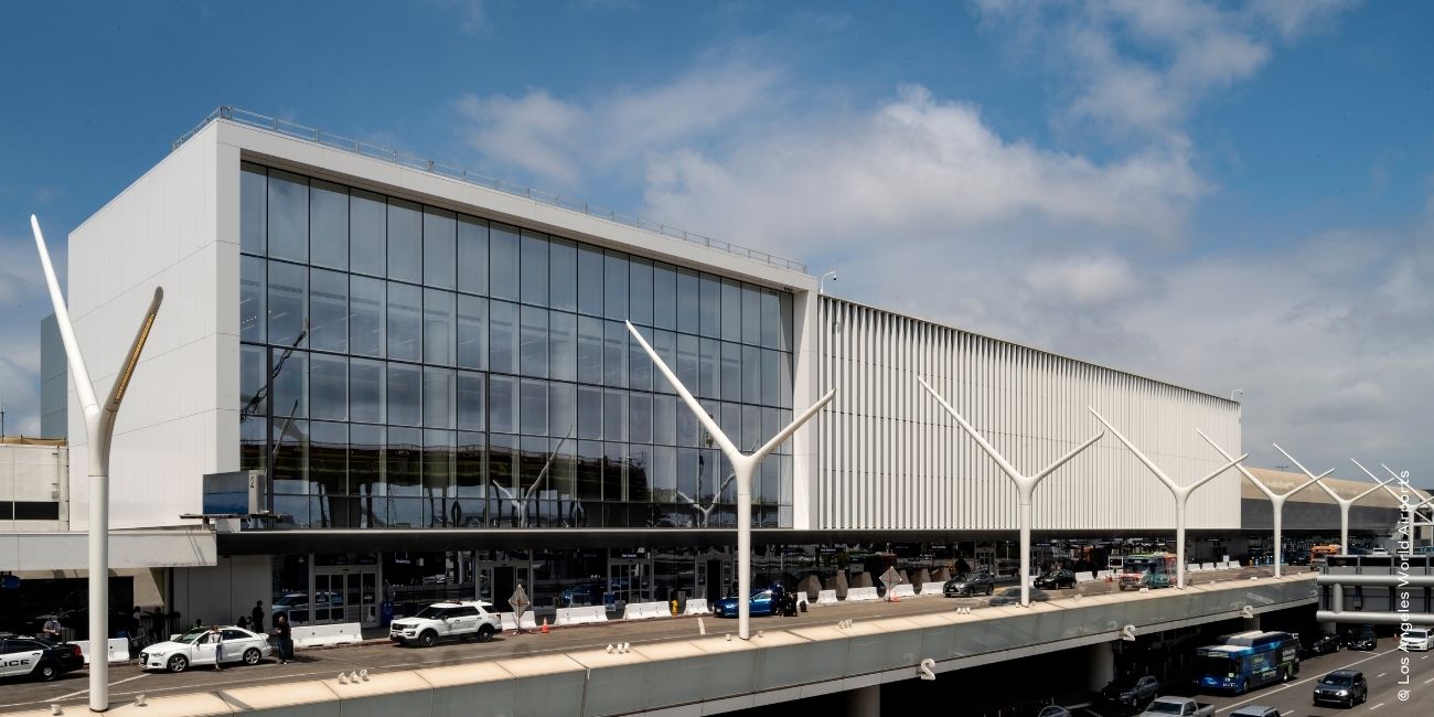 img-landscape-lax