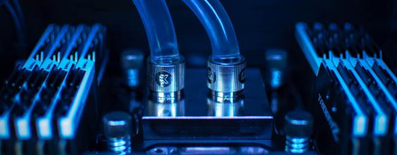 liquid-cooling-data-center-server-thumb