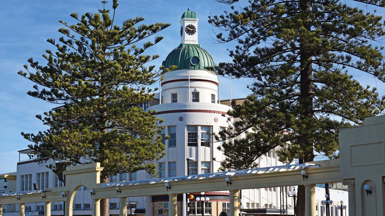 ArotahiTuawha-reshaping-napier-Img02