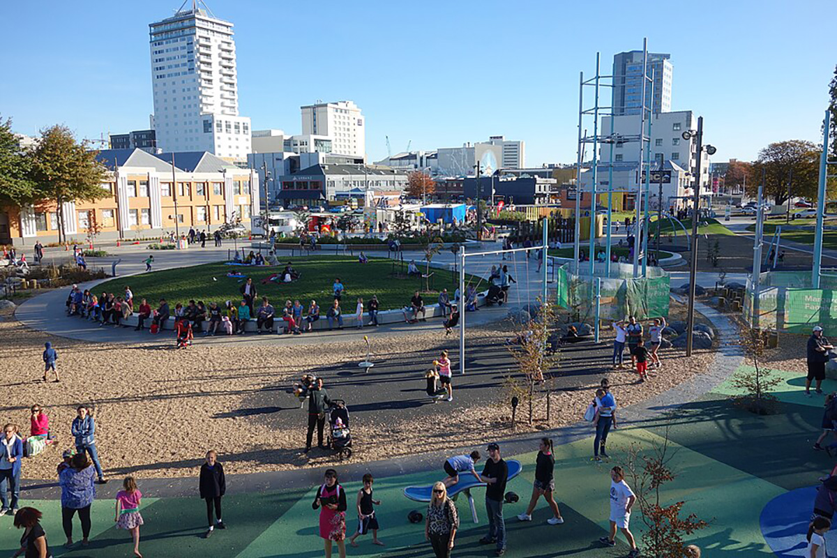 img_Margaret_Mahy_Playground
