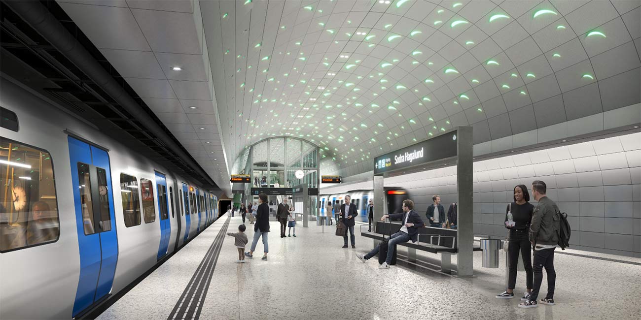 Tunnelbanetåg står vid plattform Södra Hagalund.
