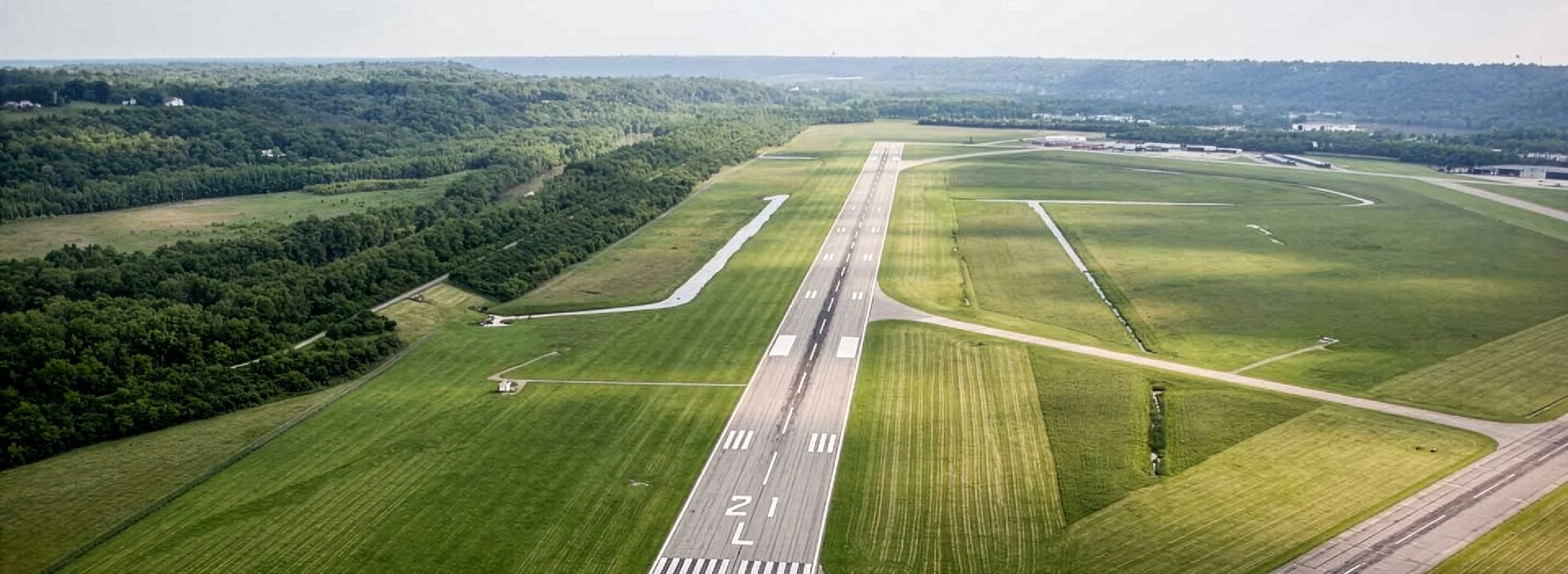 bnr-luk-approach-queen-city-flying