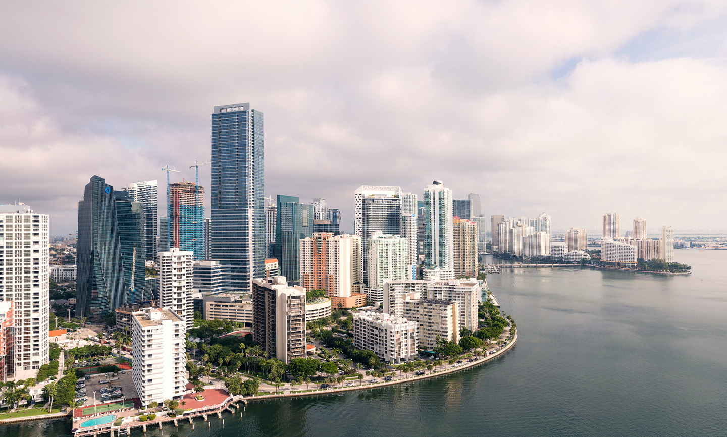 img-climate-gentrification-miami-coastline