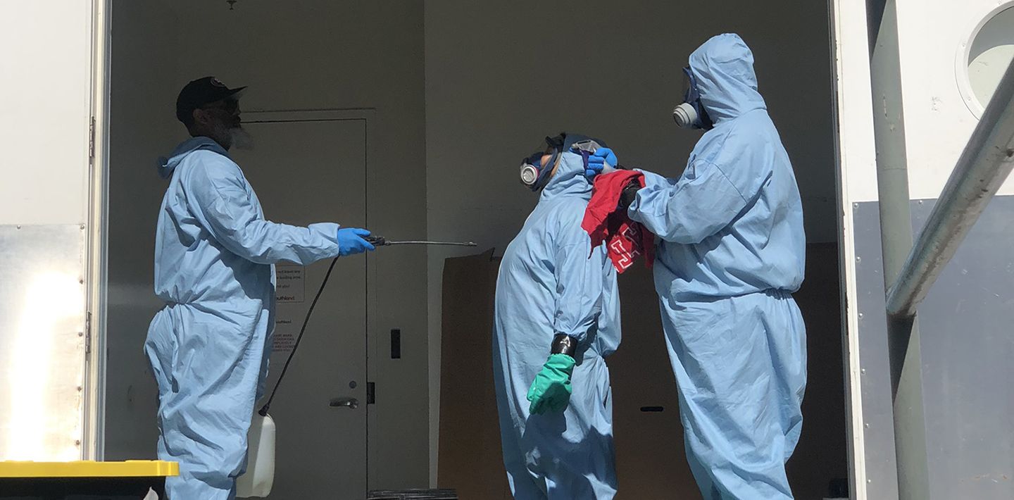 img-covid-19-emergency-logistics-disinfecting