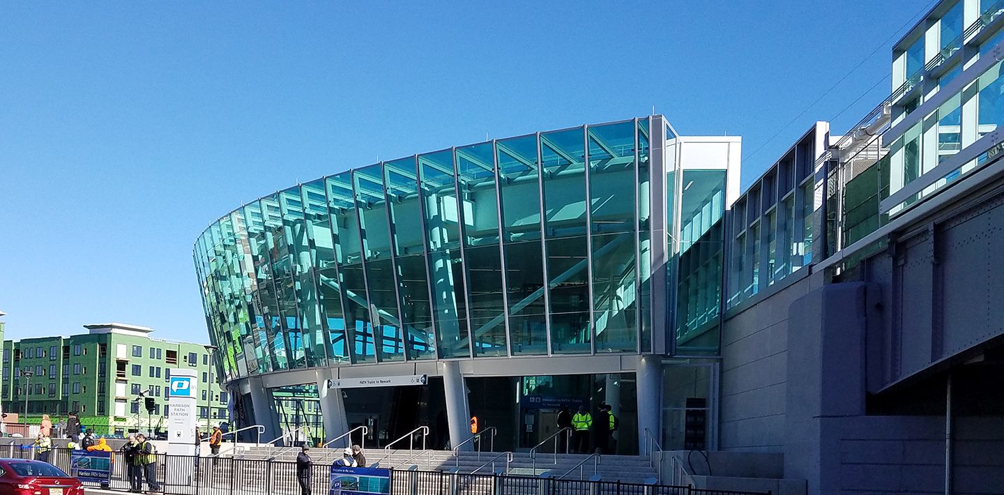 img-harrison-train-station-side-view