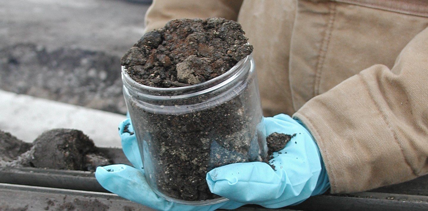 img-human-health-eco-risk-services-soil-sample