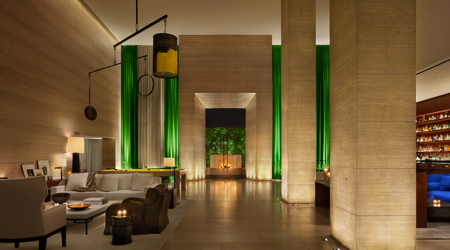 img-ies-award-edition-hotel-open-lobby