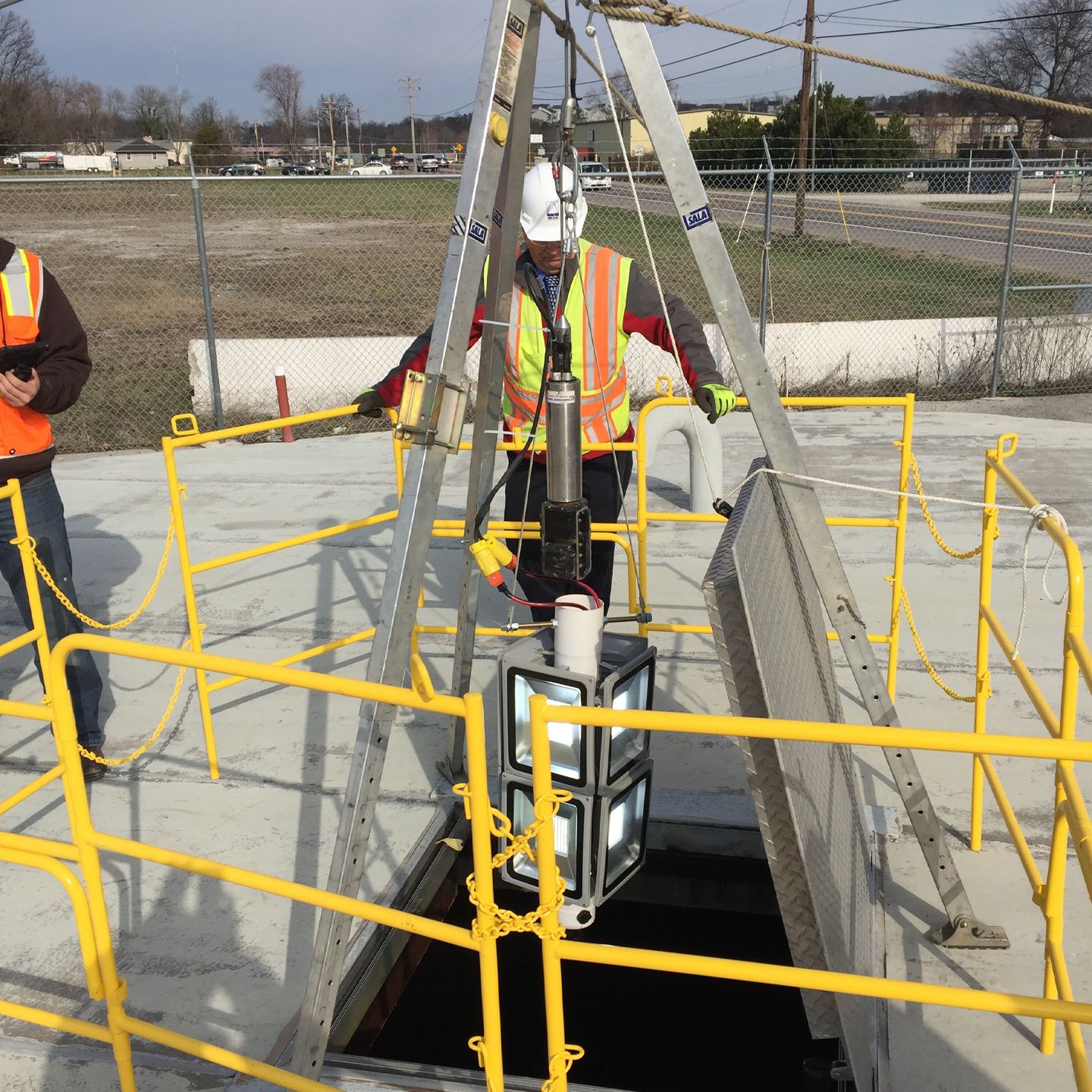 img-lower-meramec-tunnel-shaft-inspection