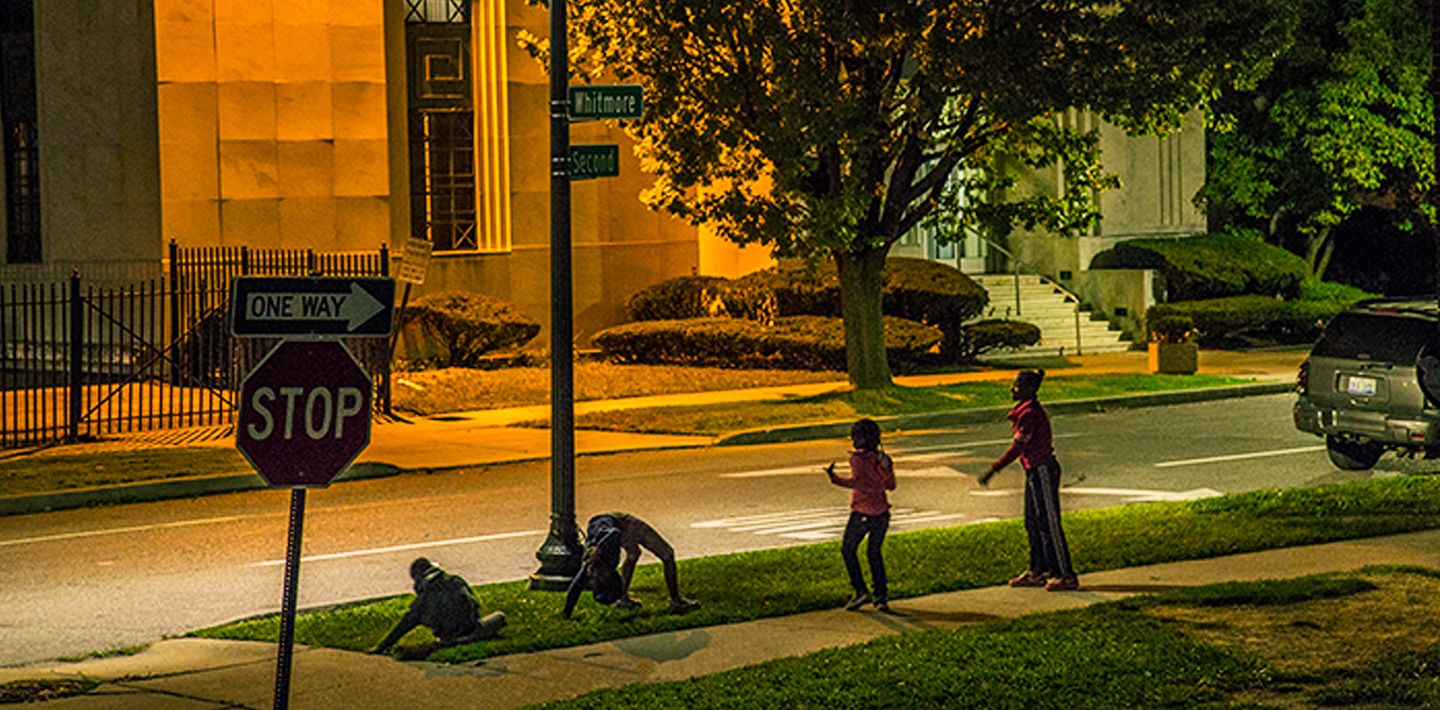 img-motor-city-streetlights-shining-brighter-detroit