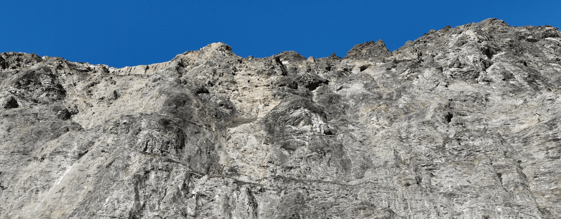 BNR - Nevis Bluff3