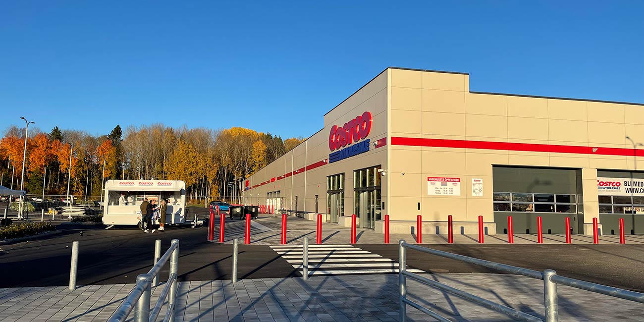 Detaljhandelsföretaget Costco Wholesales första varuhus i Norden.