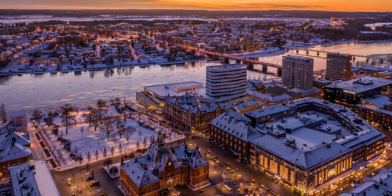 Drönarbild över Umeå.