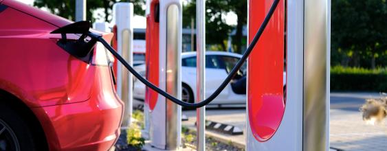 Thumbnail advisory-energy-electric-car (2)