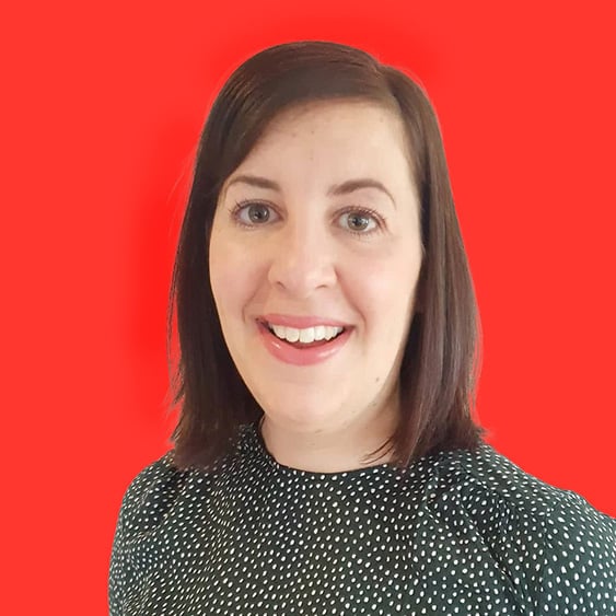 img_profile_Holly Attwell