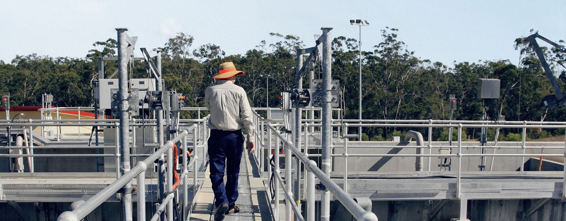 This regional hub’s wastewater network was reaching capacity during peak tourist periods. WSP’s water team prepared a detailed design concept for the pipeline and pump stations and returne...