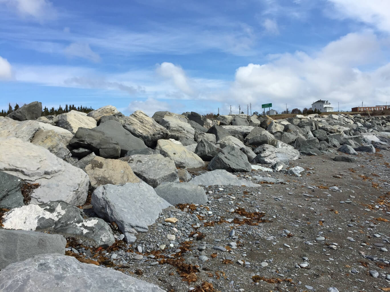 img-Cap-des-Rosiers Beach before undergoing restorative work-1
