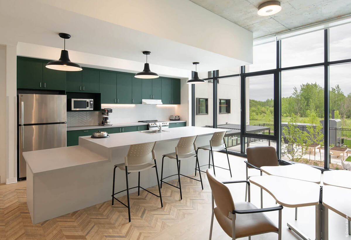 img-CHSLD Val-des-Brises-Interior-Healthcare building design