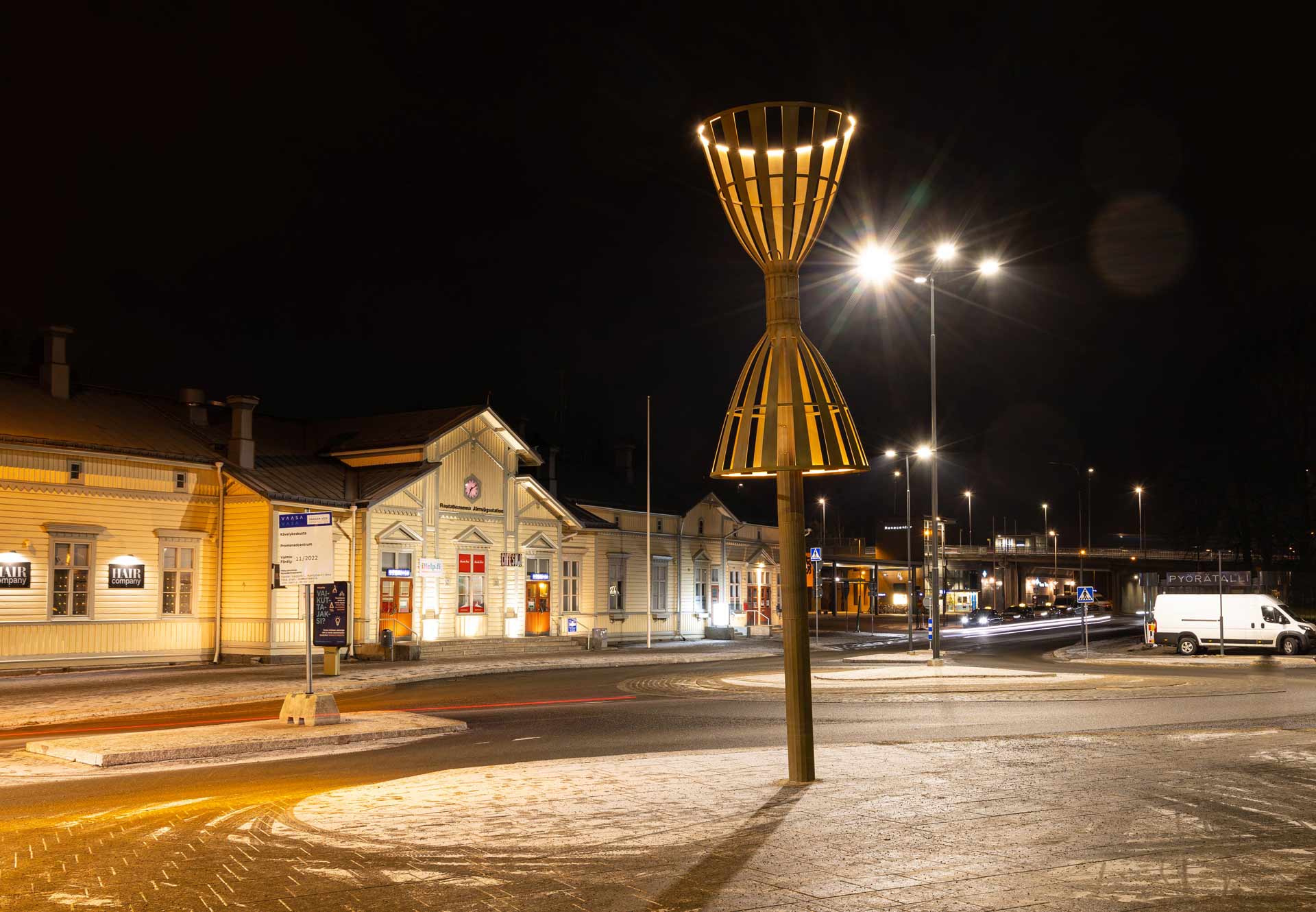 img-vaasan-kavelykeskusta-reimari-taideteos