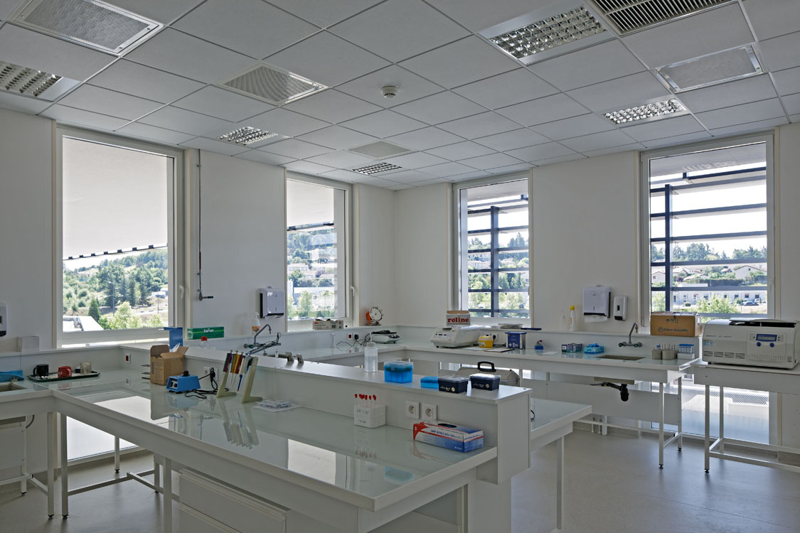 bnr_Campus Sant de SAINT PRIEST EN JAREZ_Labo