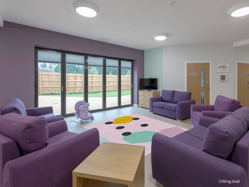 Communal-lounge-with-credit