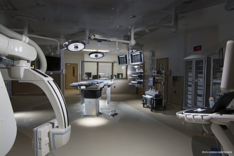 engineering-boswell-banner-operating-room-medical-equipment