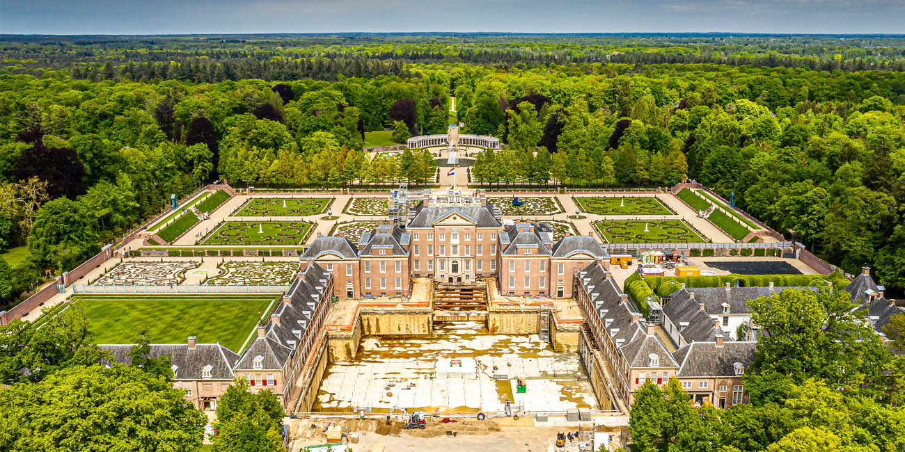 img-renovatie-paleis-het-loo-carousel1