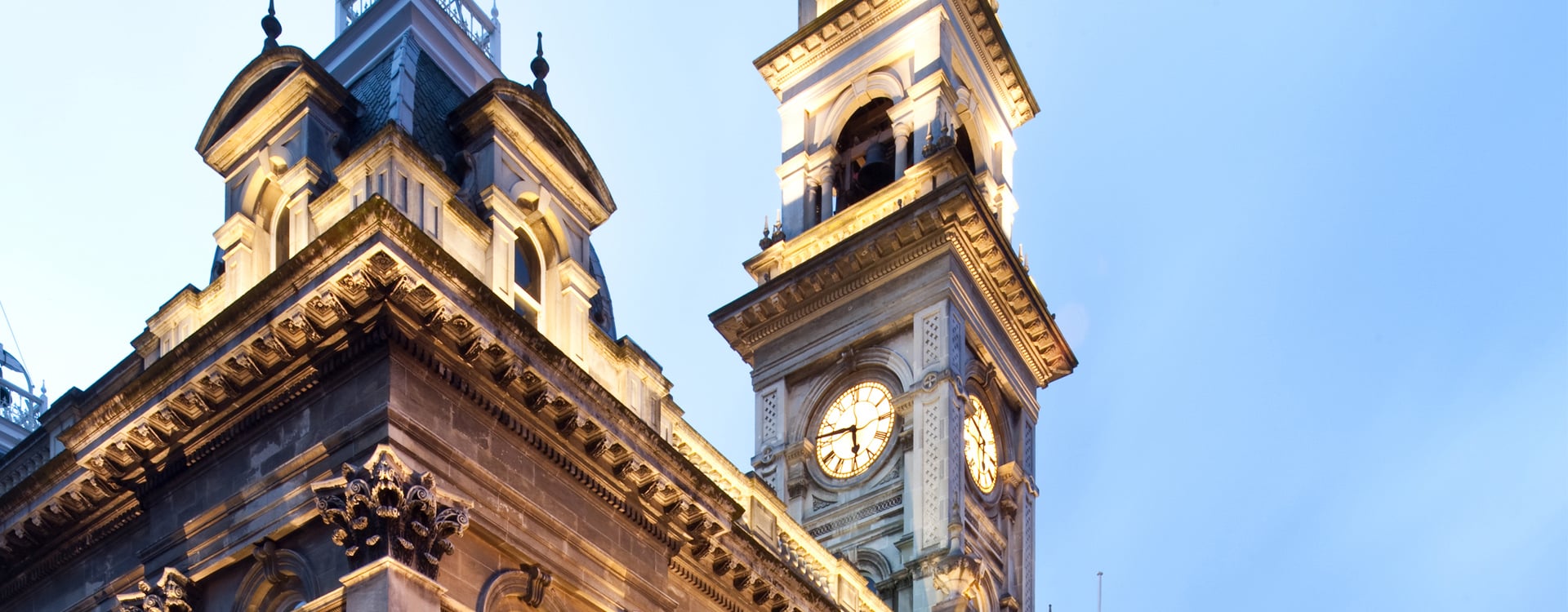 bnr-dunedin-town-hall-exterior