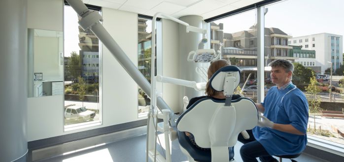 christhurch outpatients - room with natural light 698 x 330