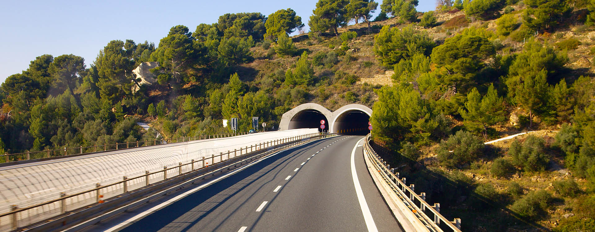 Adecuacin de los tneles de la AP-66 entre Asturias y Len01