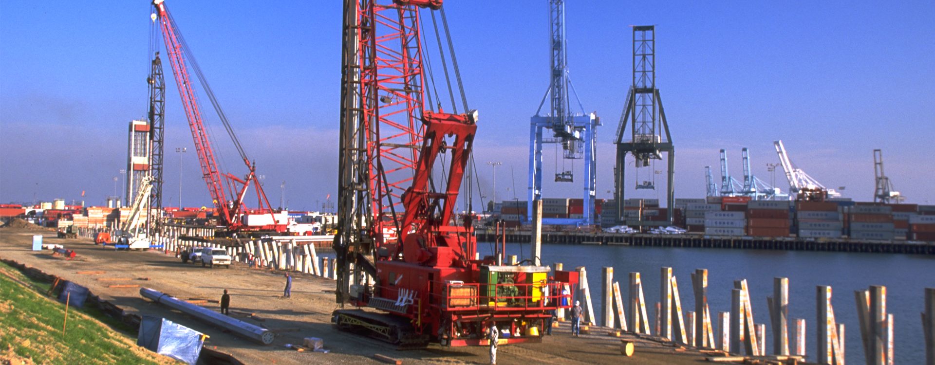 bnr-pier-g-mega-terminal