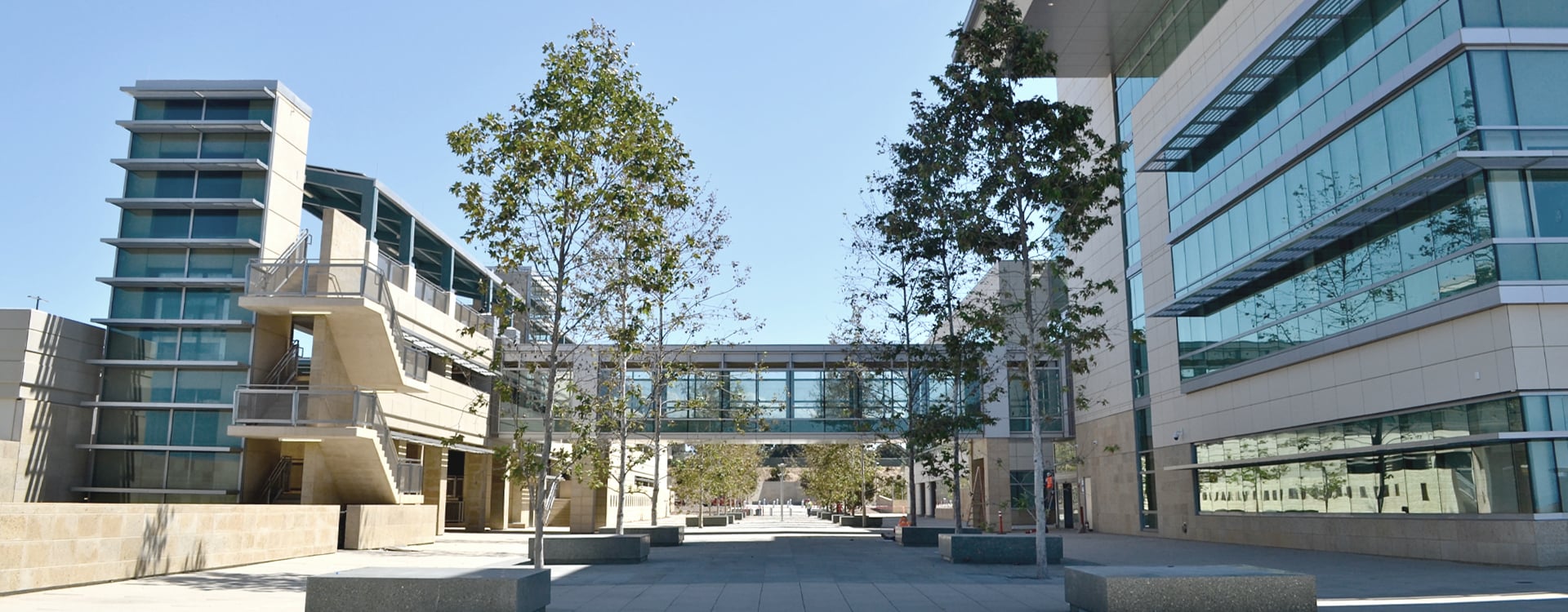 bnr-wsp-project-naval-hospital-camp-pendleton-courtyard