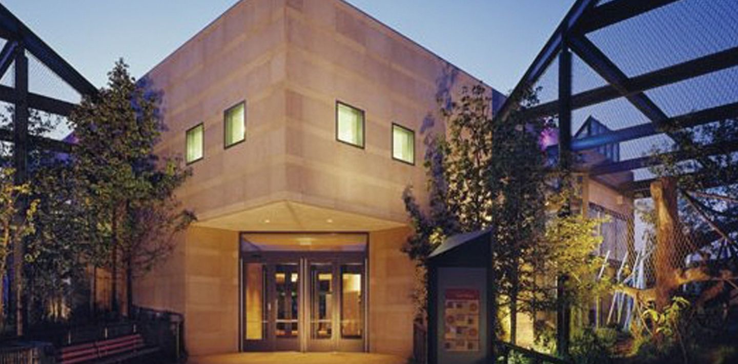img-regenstein-center-for-apes