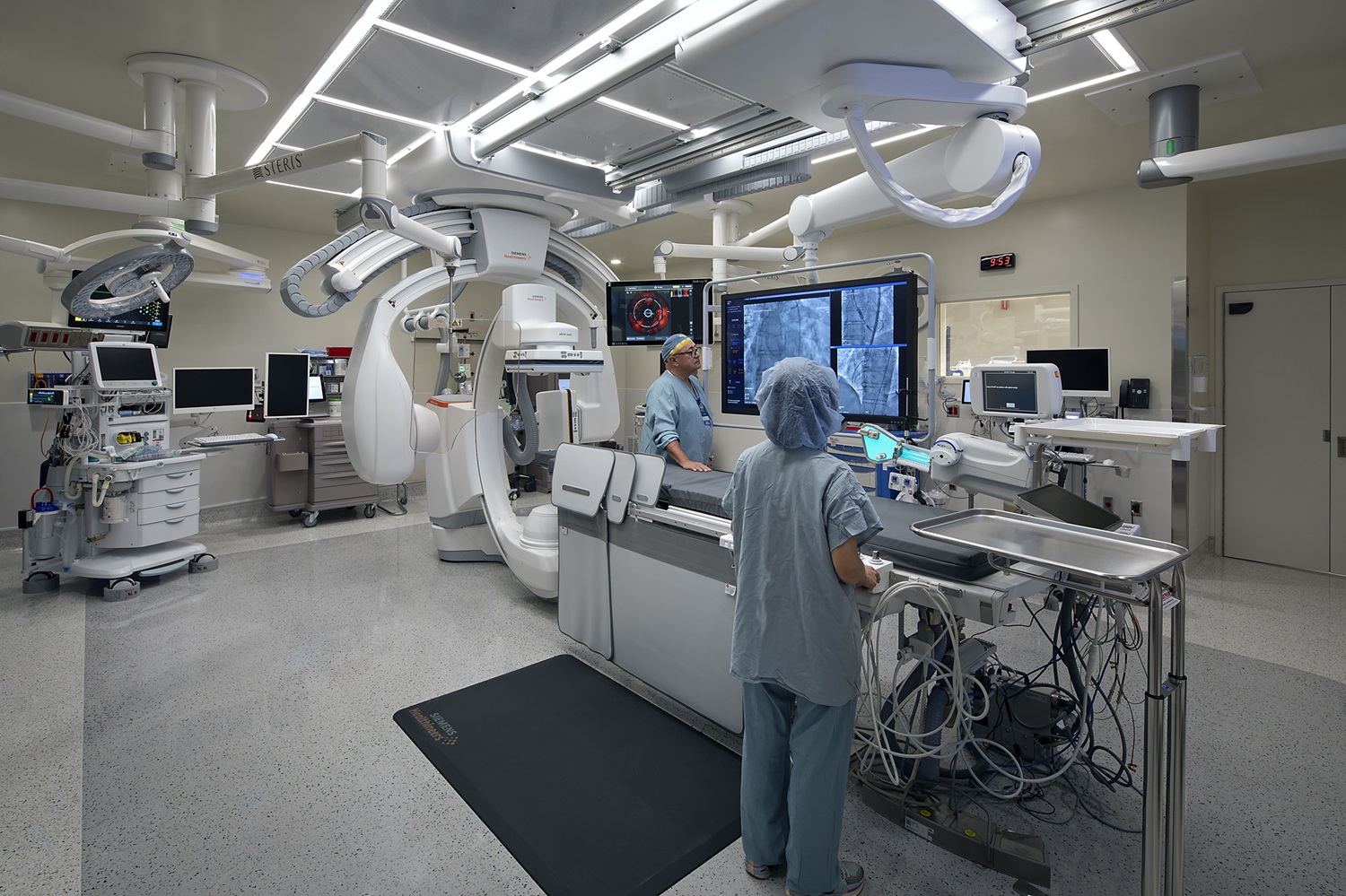 UCI-Hospital_Operating-Room