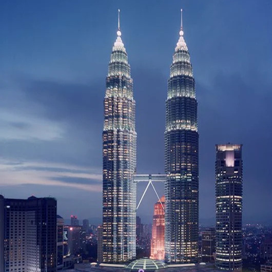 img-petronas-towers-kl-04