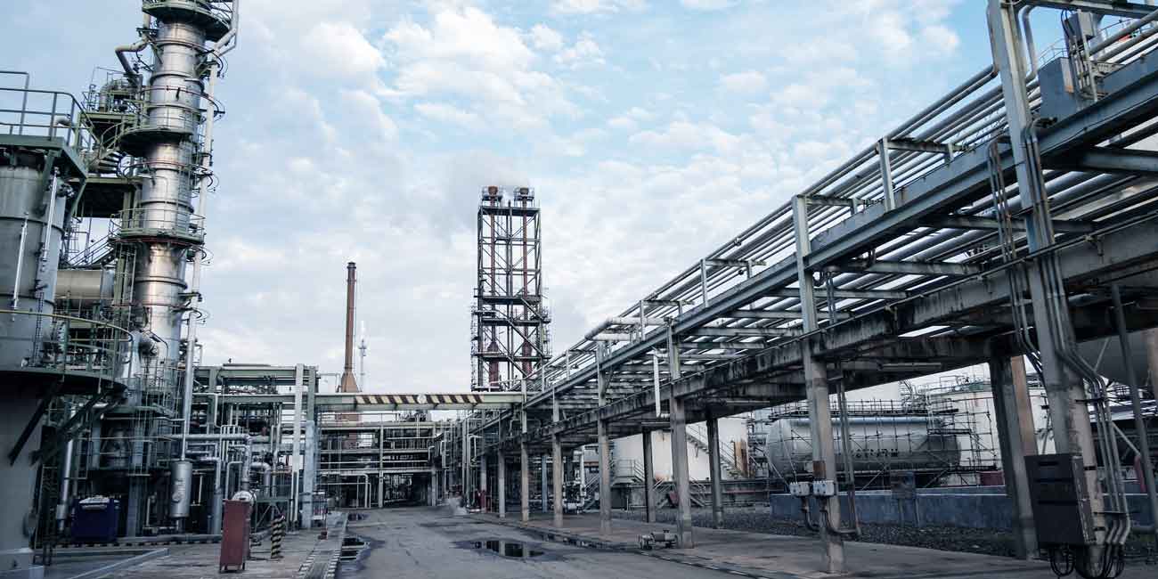 Industriell byggnad.