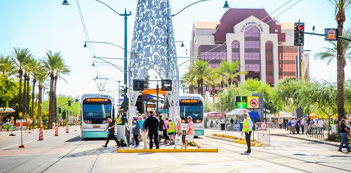 img-valley-metro-light-rail-central-mesa-extension