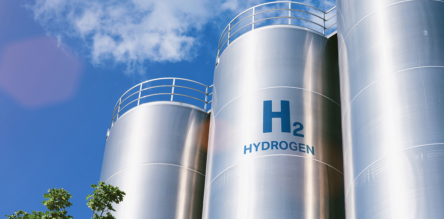 img-green-hydrogen-power-tanks.jpg
