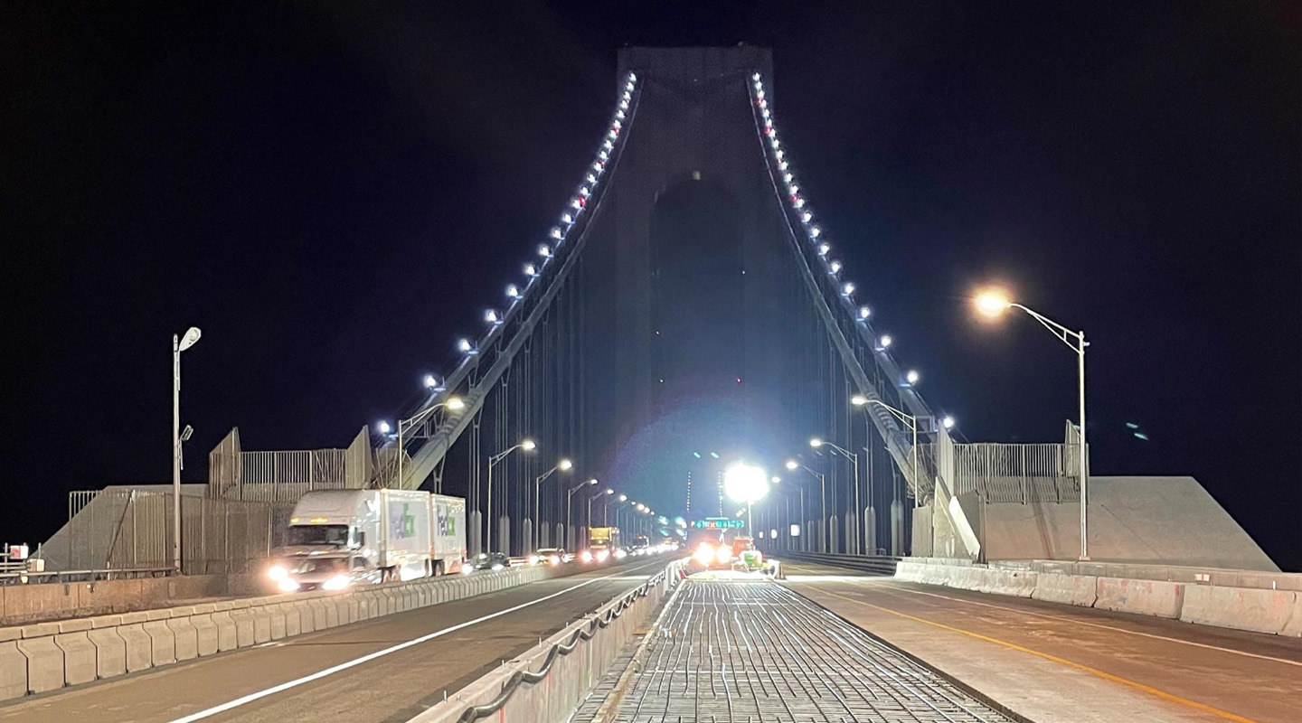 img-verrazzano-narrows-night-bridge.jpg