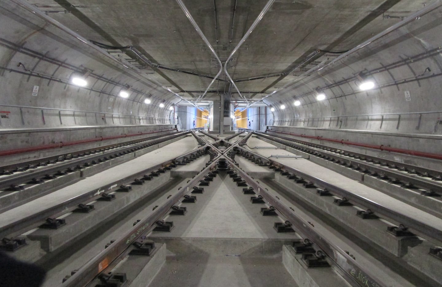 img-la-metro-connector-tunnel